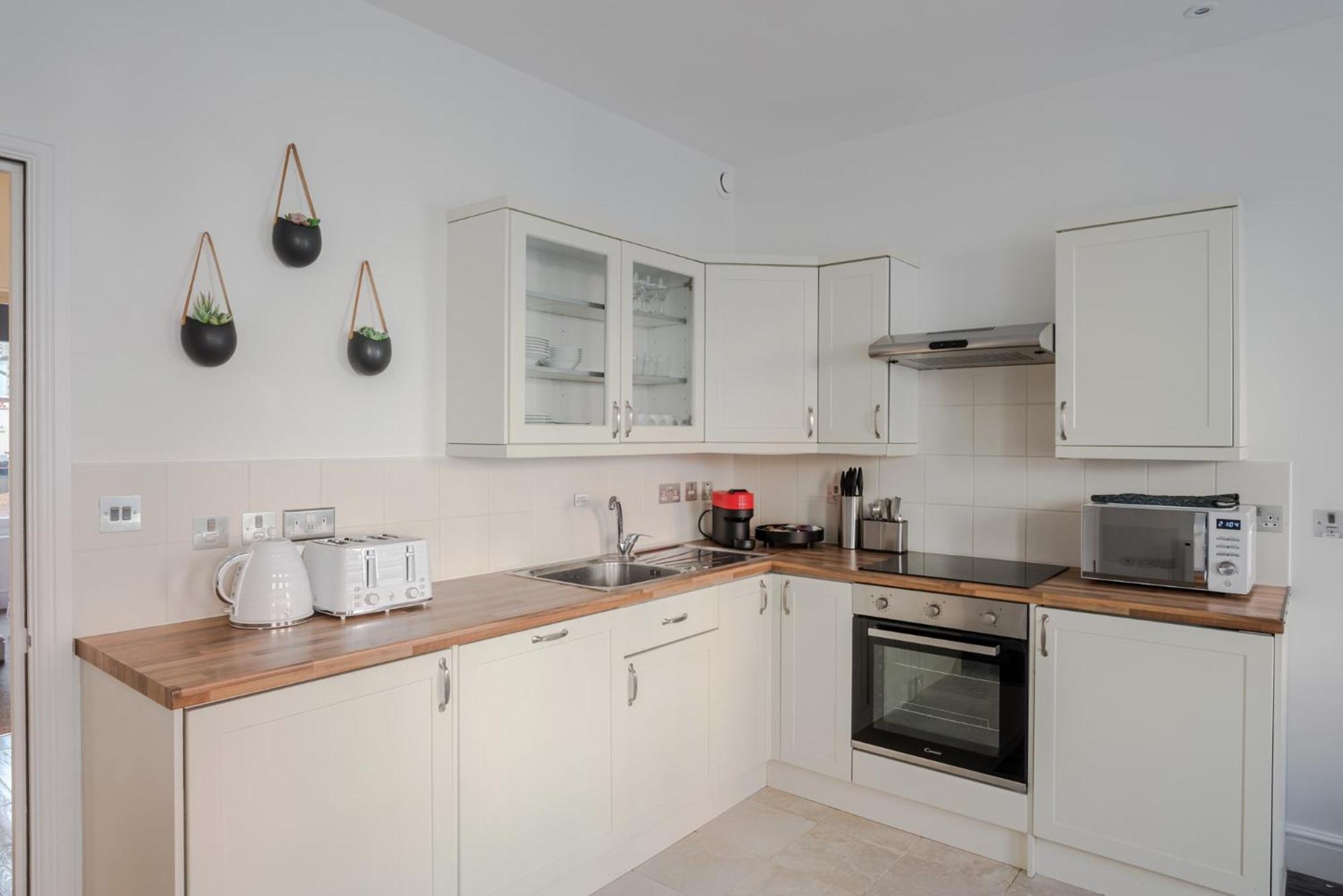 The Flirty Chambers - Fitzrovia - By Frankie Says Apartment London Exterior photo
